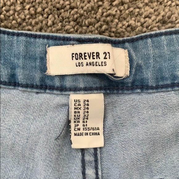 Forever 21 Shorts - Picture 4 of 4